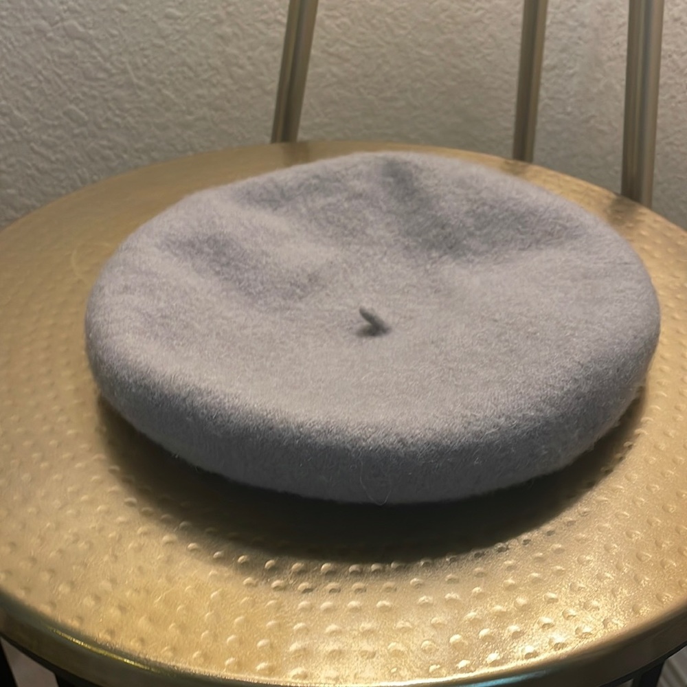 🚫SOLD🚫 French beret